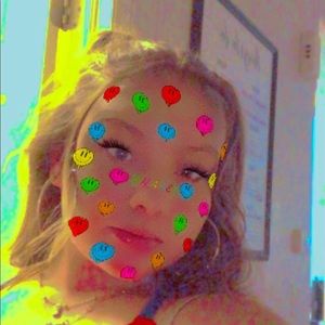 Meet your Posher, Gabriella